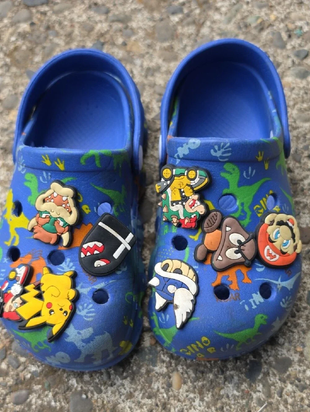 Source Unknown Blue Kids Dino Clog Sandals with Character Charms